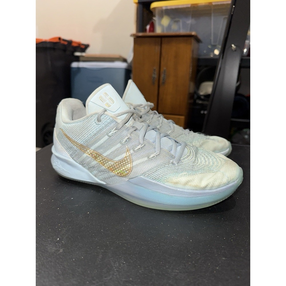 Nike Sabrina 3 Size 10 Blueprint Glacier Blue/Metallic Gold Women's HF2881-400
